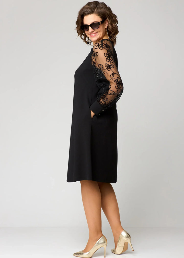 Theresa | Elegant Lace Evening Dress