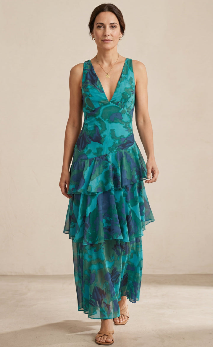 Giulia | Classic V-Neck Dress