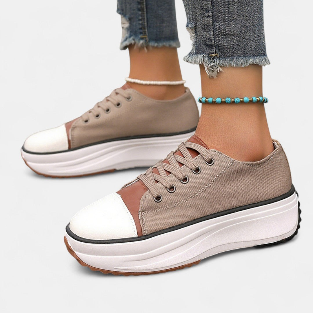 Carolyn | Supportive Everyday Comfort Sneakers