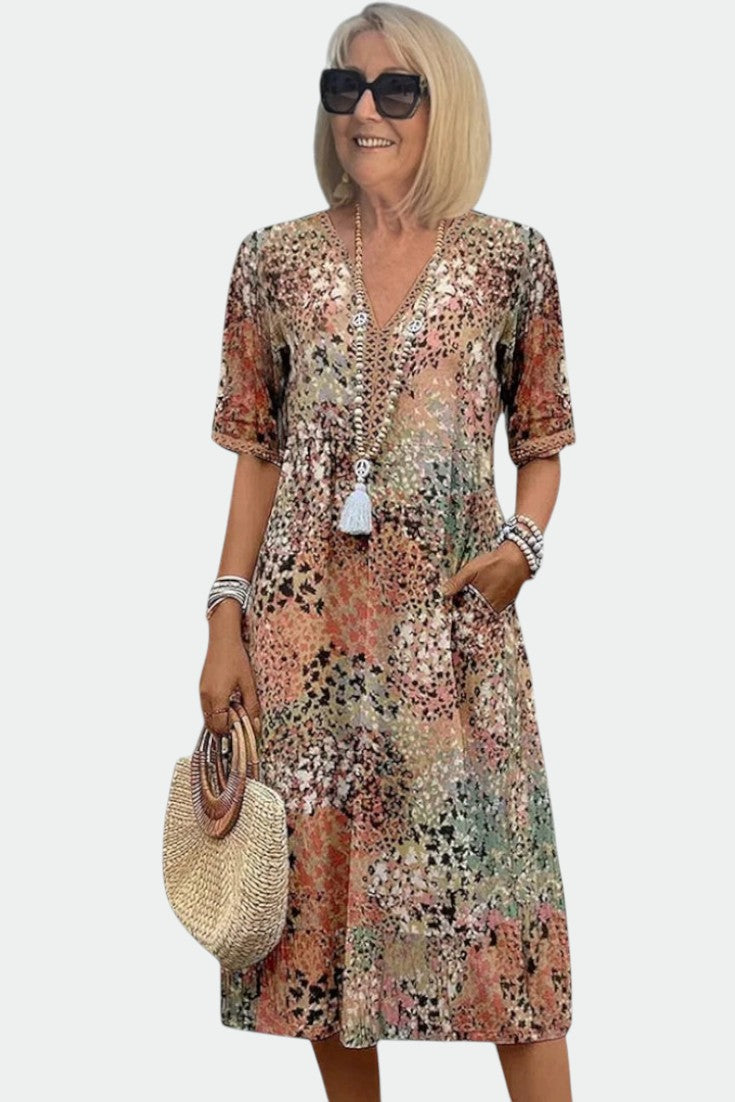 Guardy | Classic V-Neck Dress